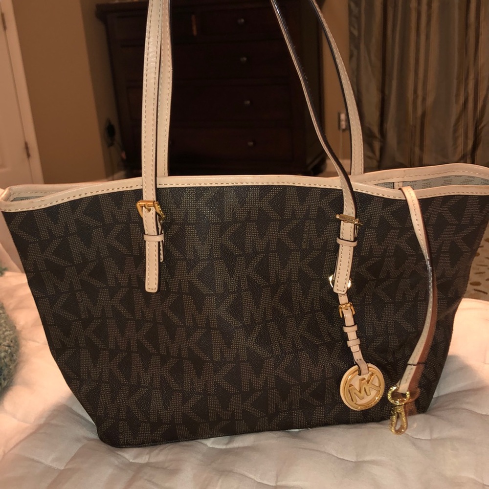 michael kors authentic bag